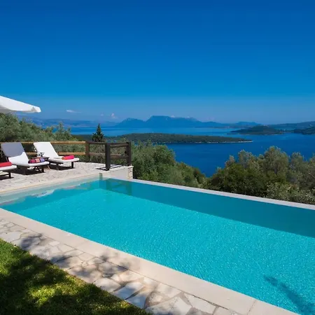 Villa Meliti - Private With Stunning Seaviews, Infinity Pool, Close To The Nydri (Lefkada)