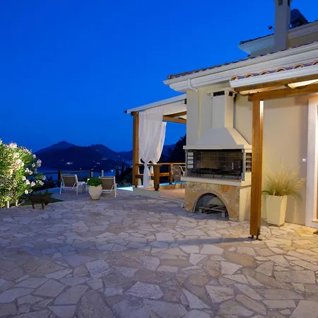 Meliti - Private With Stunning Seaviews, Infinity Pool, Close To The Villa Nidhrion