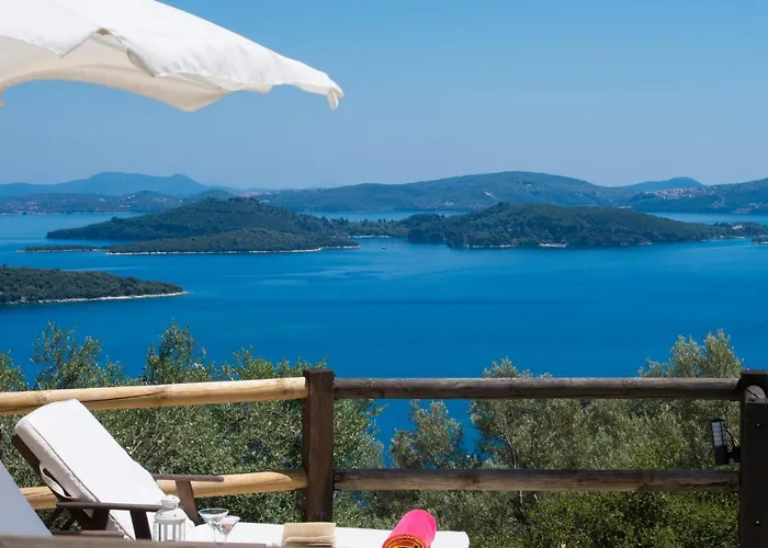 Meliti - Private With Stunning Seaviews, Infinity Pool, Close To The *