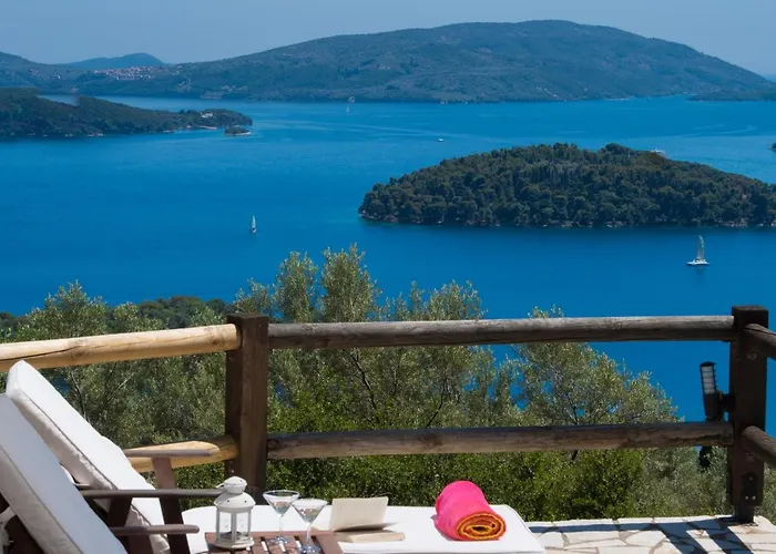 Villa Meliti - Private With Stunning Seaviews, Infinity Pool, Close To The *