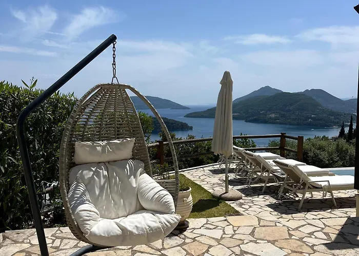 Meliti - Private With Stunning Seaviews, Infinity Pool, Close To The Nidhrion